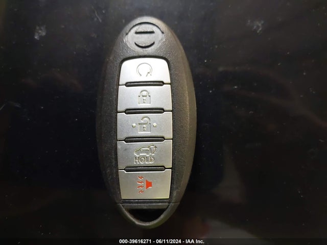 Nissan ROGUE SV 2017 KNMAT2MV2HP512410 Image 11