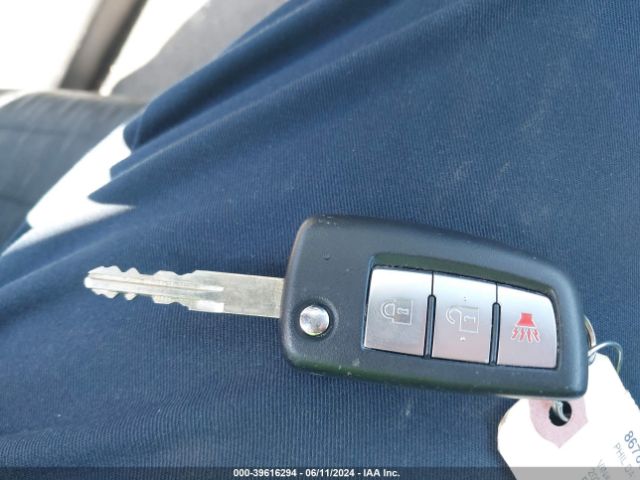 JN8AT2MT5LW003817 Nissan Rogue S Fwd