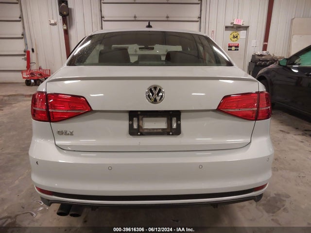 3VW5T7AJ0HM365801 Volkswagen JETTA GLI