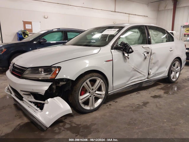 3VW5T7AJ0HM365801 Volkswagen JETTA GLI