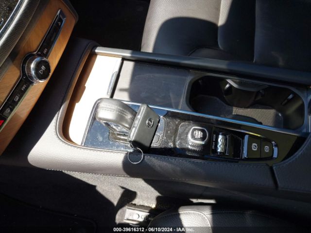 YV4BR0CK9M1731048 Volvo Xc90 Recharge Plug-in Hybrid T8 Inscription Expression 7 Passenger