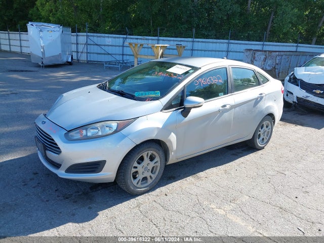 Ford FIESTA SE 2015 3FADP4BJ4FM223373 Image 2