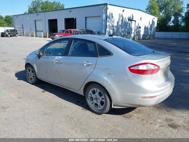 Ford FIESTA SE 2015 3FADP4BJ4FM223373 Image 3