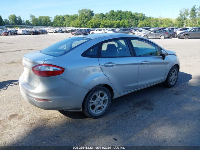 Ford FIESTA SE 2015 3FADP4BJ4FM223373 Image 4