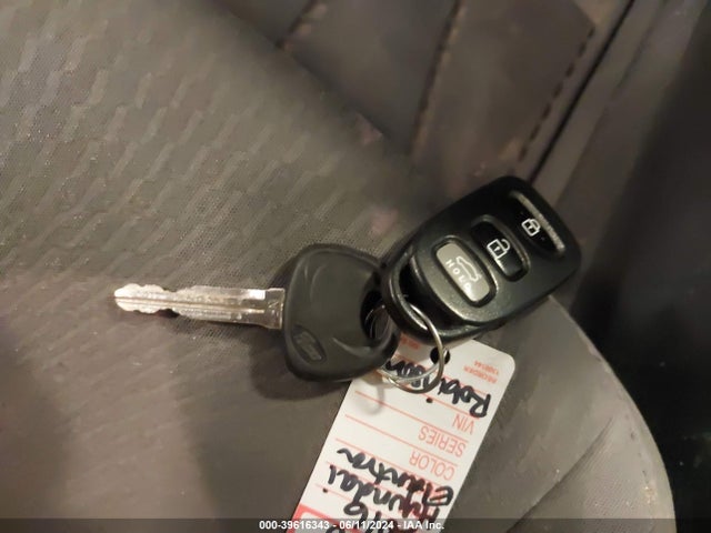 Hyundai ELANTRA SE 2016 5NPDH4AE9GH736220 Image 11