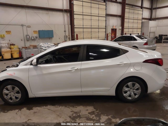 Hyundai ELANTRA SE 2016 5NPDH4AE9GH736220 Image 15