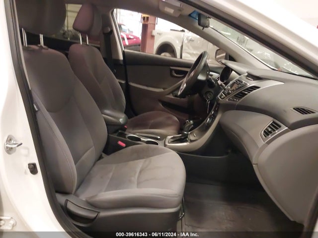 Hyundai ELANTRA SE 2016 5NPDH4AE9GH736220 Image 5
