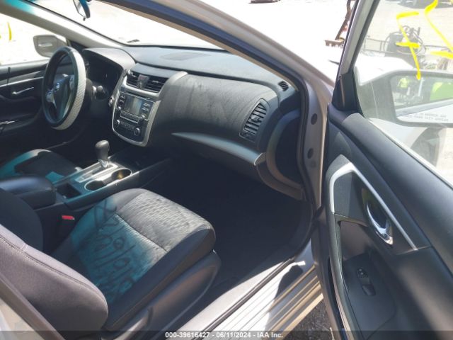 1N4AL3APXHN340012 Nissan Altima 2.5 S