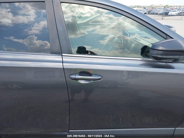 Toyota RAV4 LE 2018 JTMZFREV9JJ207772 Image 14