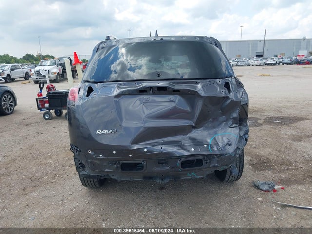 Toyota RAV4 LE 2018 JTMZFREV9JJ207772 Image 6