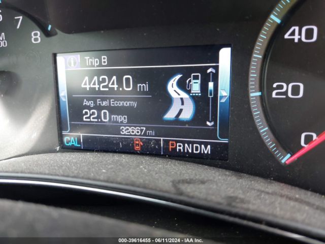 1G1105S39JU105664 Chevrolet IMPALA 1LT