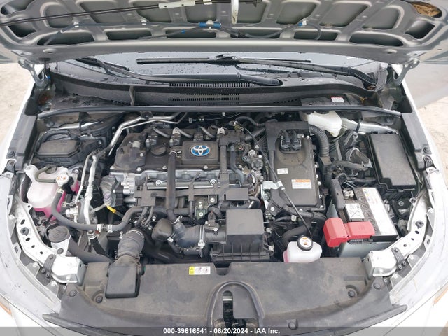 Toyota Corolla Hybrid Le 2022 JTDEAMDE0N3014020 Image 10
