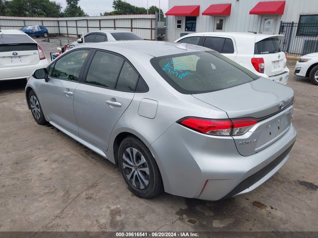 Toyota Corolla Hybrid Le 2022 JTDEAMDE0N3014020 Image 3