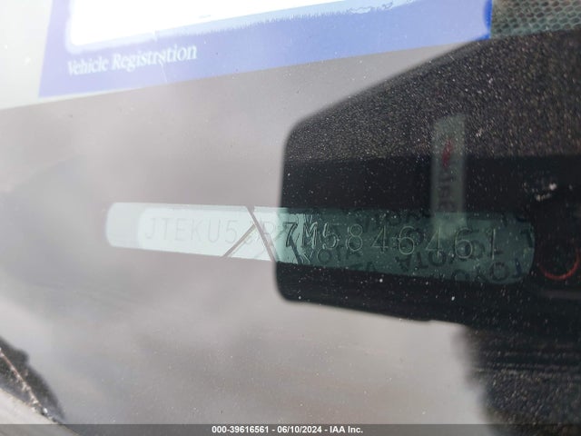 Toyota 4runner Limited 2021 JTEKU5JR7M5846461 Image 9