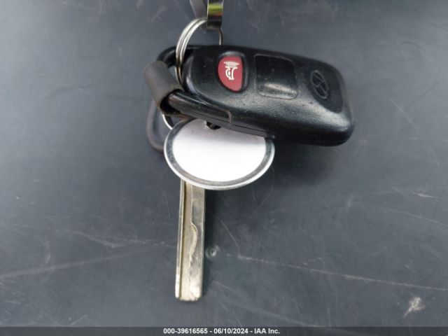 KMHTC6AD7GU281799 Hyundai Veloster