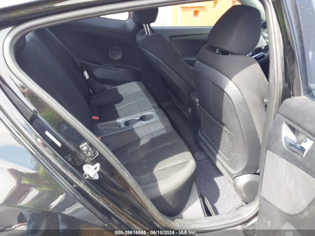 KMHTC6AD7GU281799 Hyundai Veloster
