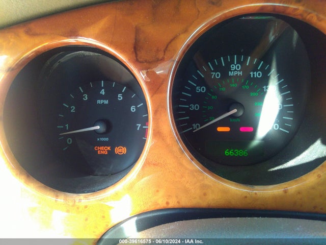 1999 JAGUAR XJ8 SAJKD6040XC875138 Photo 6