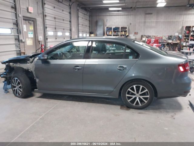 3VWDB7AJ6HM305844 Volkswagen Jetta 1.4t Se