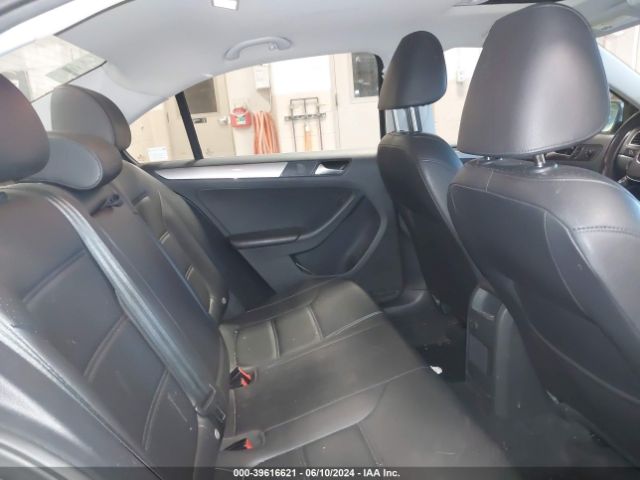 3VWDB7AJ6HM305844 Volkswagen Jetta 1.4t Se