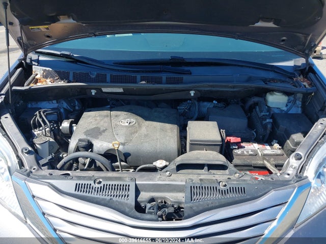Toyota Sienna Xle 8 Passenger 2017 5TDYZ3DC3HS846887 Image 10