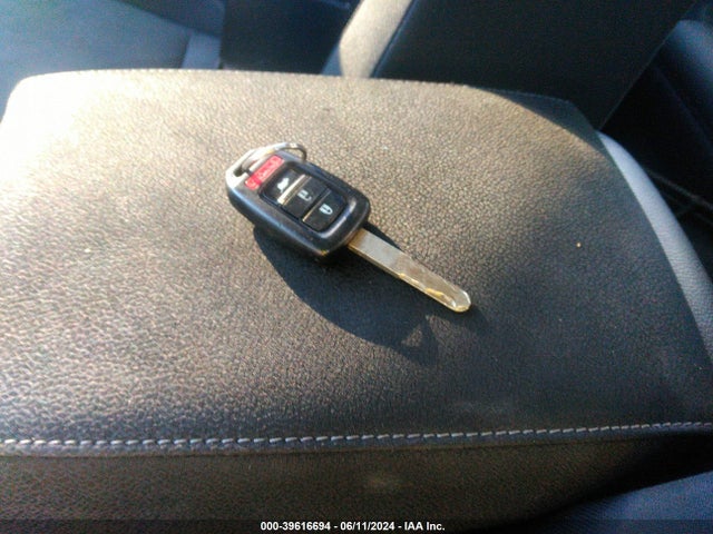 Honda CR-V LX 2019 5J6RW6H35KL002717 Image 11