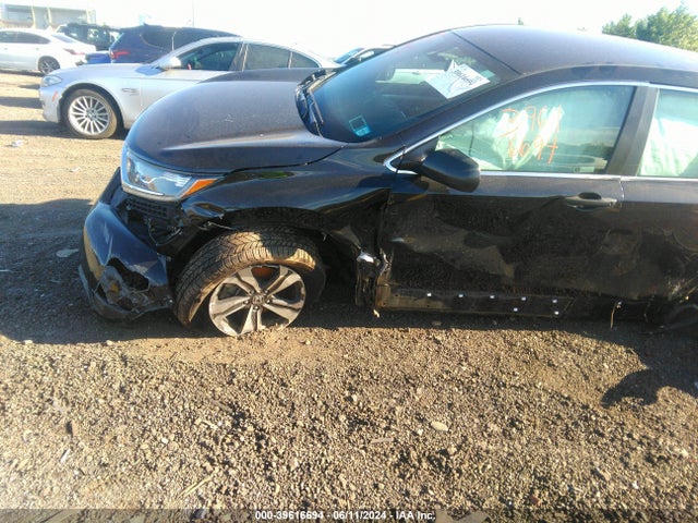 Honda CR-V LX 2019 5J6RW6H35KL002717 Image 18