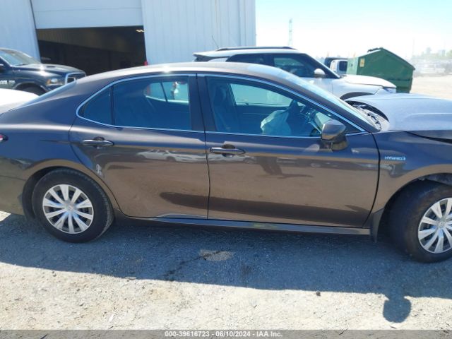 4T1B31HK5JU505758 Toyota Camry Hybrid Le