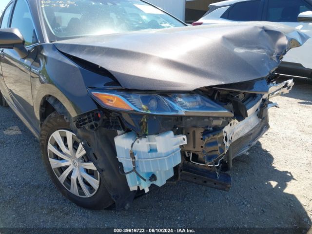 4T1B31HK5JU505758 Toyota Camry Hybrid Le