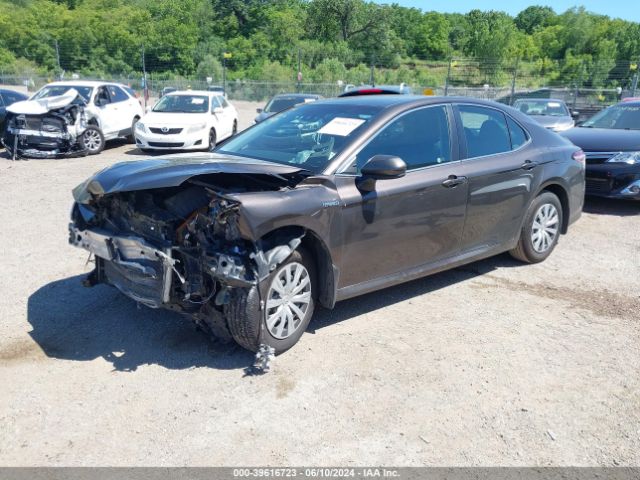 4T1B31HK5JU505758 Toyota Camry Hybrid Le