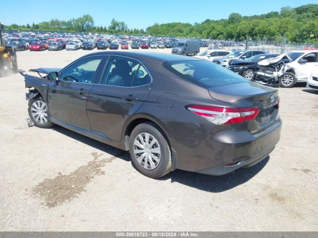 4T1B31HK5JU505758 Toyota Camry Hybrid Le