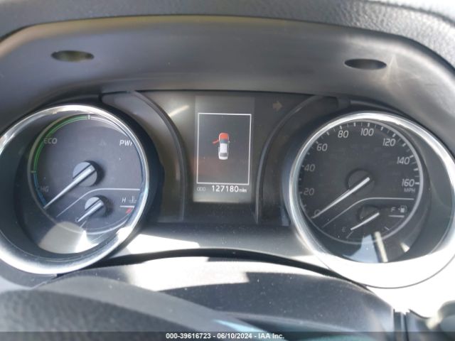 4T1B31HK5JU505758 Toyota Camry Hybrid Le