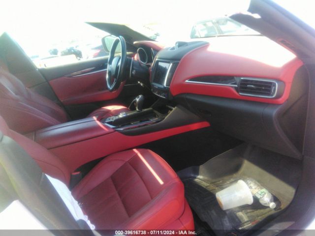 ZN661XUS2JX259575 Maserati Levante Gransport