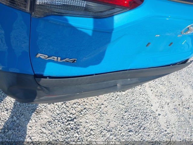 Toyota RAV4 LE 2019 JTMH1RFV0KD020011 Image 6