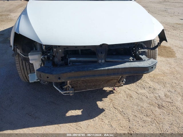 3VW267AJ8GM204296 Volkswagen Jetta 1.4t S