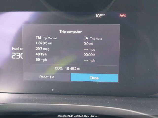 YV4L12DW8P1319457 Volvo Xc60 B5 Plus Dark Theme