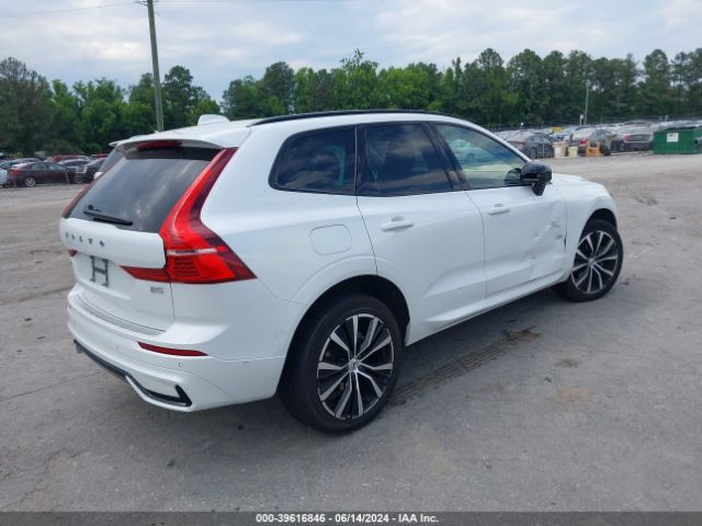 YV4L12DW8P1319457 Volvo Xc60 B5 Plus Dark Theme