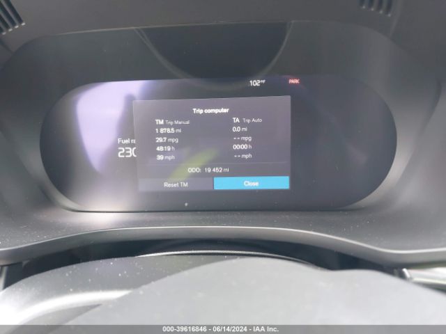 YV4L12DW8P1319457 Volvo Xc60 B5 Plus Dark Theme