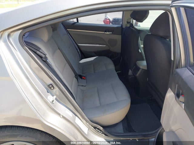 Hyundai ELANTRA SE 2017 KMHD74LF2HU094337 Image 8