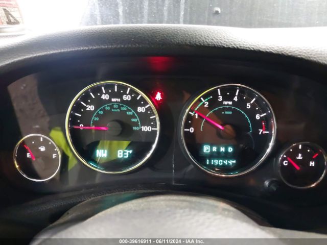 1C4BJWEGXFL526562 Jeep Wrangler Unlimited Sahara