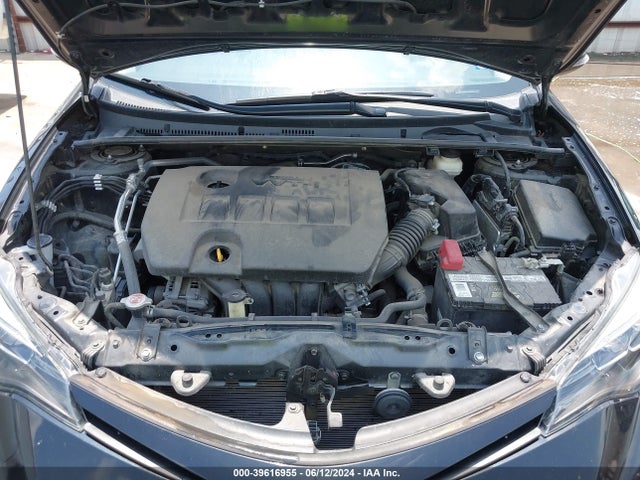 Toyota COROLLA SE 2018 5YFBURHE7JP780944 Image 10