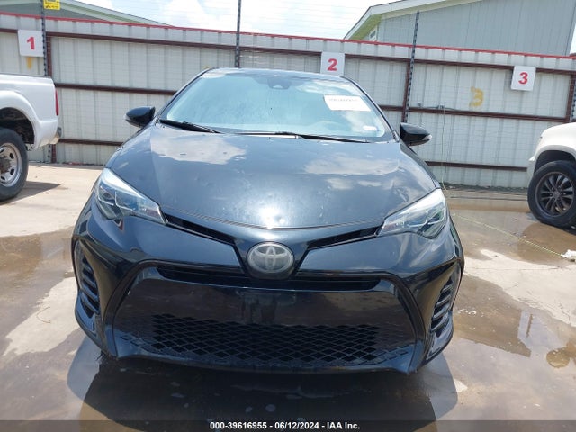 Toyota COROLLA SE 2018 5YFBURHE7JP780944 Image 12