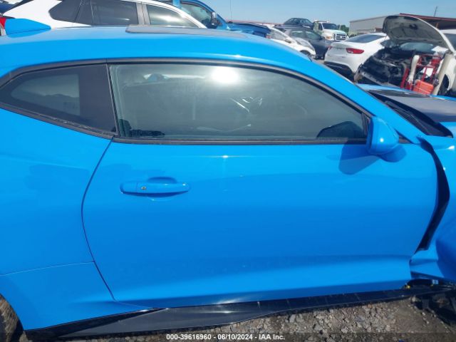 1G1FJ1R6XN0103320 Chevrolet Camaro Rwd  Zl1