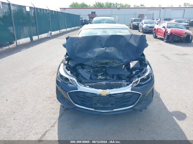 Chevrolet CRUZE LT 2019 1G1BE5SM7K7132330 Image 12