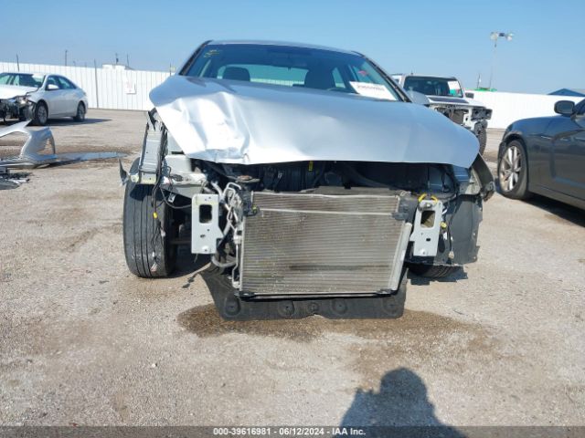 5NPE24AF4JH705124 Hyundai SONATA SE