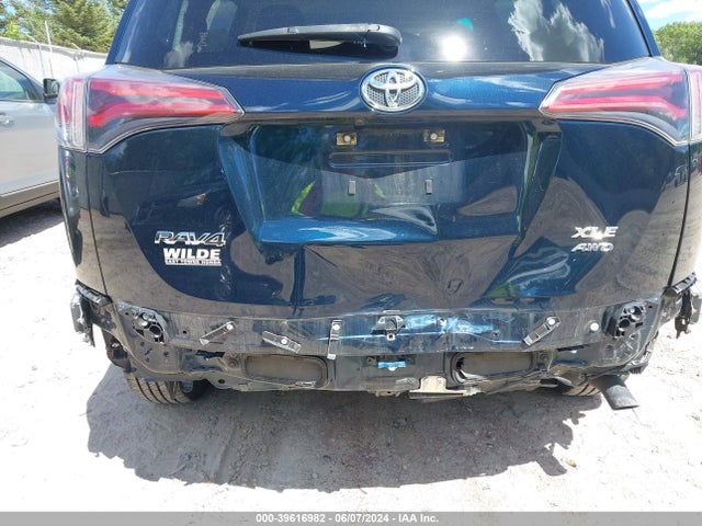 Toyota Rav4 Xle 2018 JTMRFREV9JJ183053 Image 6