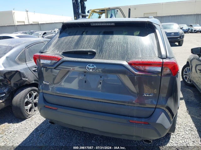 Toyota Rav4 Xle 2020 2T3W1RFV4LC047273 Image 17