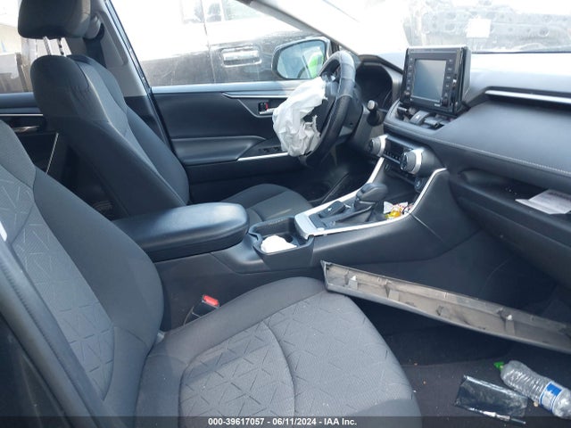 Toyota Rav4 Xle 2020 2T3W1RFV4LC047273 Image 5
