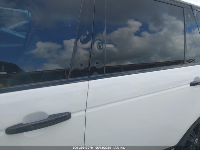 SALGS5RE0JA382748 Land Rover Range Rover 5.0l V8 Supercharged