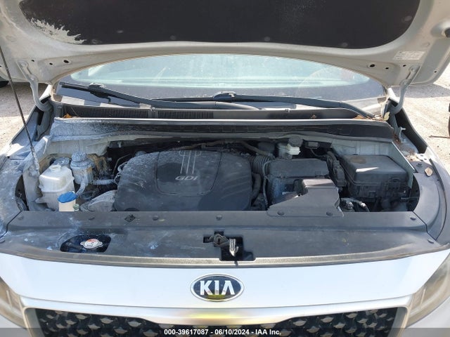 KIA SEDONA LX 2016 KNDMB5C15G6089164 Image 10