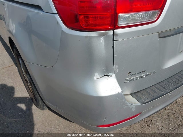 KIA SEDONA LX 2016 KNDMB5C15G6089164 Image 13